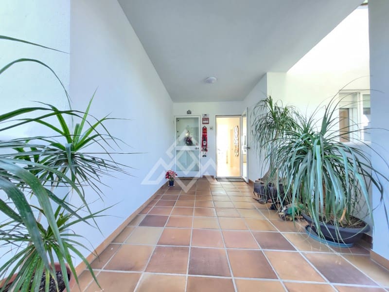 1 bedroom Apartment for sale in Riviera del Sol - € 599,000 (Ref: 9403751)