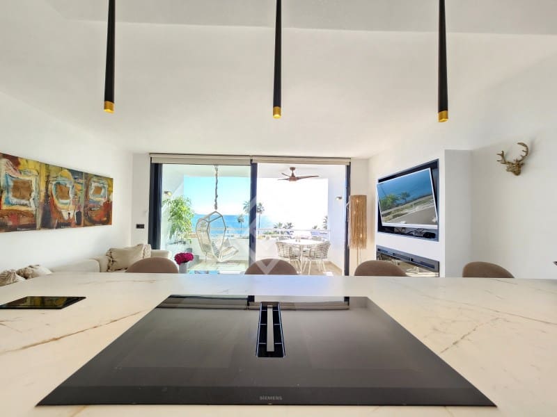 1 bedroom Apartment for sale in Riviera del Sol - € 599,000 (Ref: 9403751)