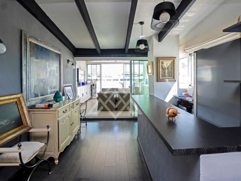 3 bedroom Penthouse for sale in Nueva Andalucia with garage - € 1,197,000 (Ref: 9411288)