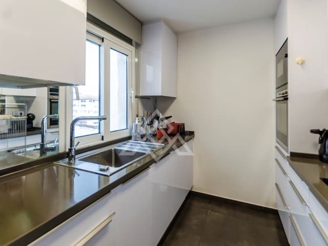 3 quarto Penthouse para venda em Nueva Andalucia, Marbella com garagem - 1 197 000 € (Ref: 9411288)