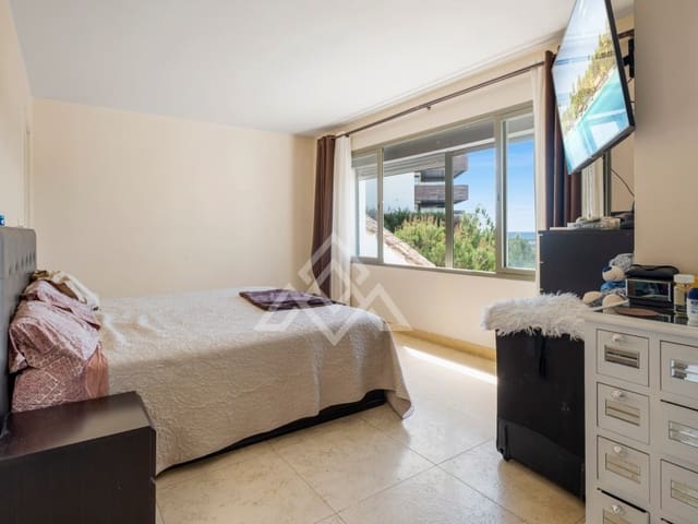 3 makuuhuone Kattohuoneisto myytävänä paikassa Los Flamingos, Benahavís mukana 
autotalli - 1 075 000 € (Ref: 9411292)