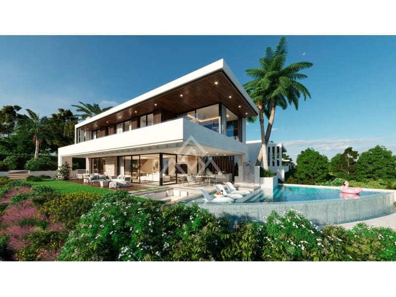 5 bedroom Villa for sale in Benalmadena with garage - € 3,500,000 (Ref: 9419468)