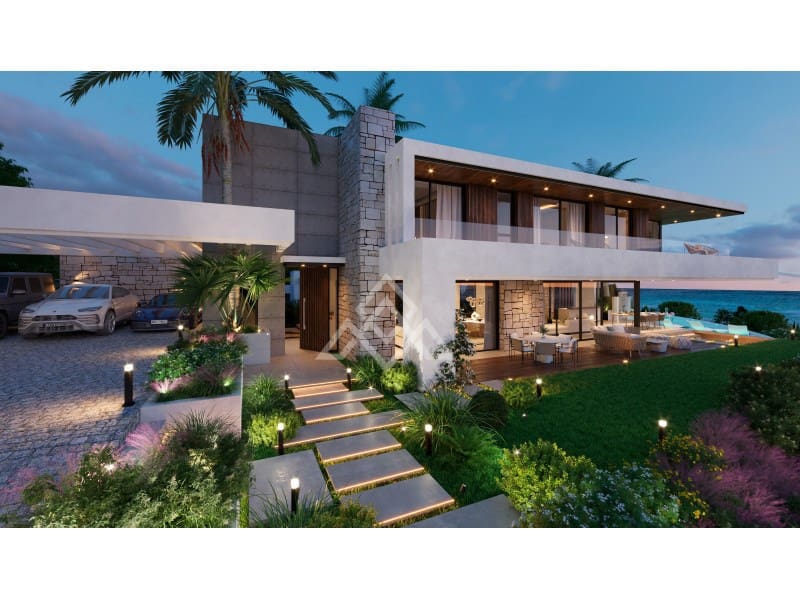 5 bedroom Villa for sale in Benalmadena with garage - € 3,500,000 (Ref: 9419468)