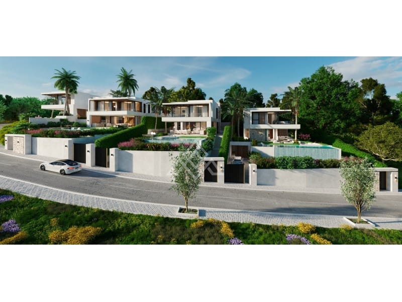 4 bedroom Villa for sale in Benalmadena with garage - € 2,950,000 (Ref: 9419470)