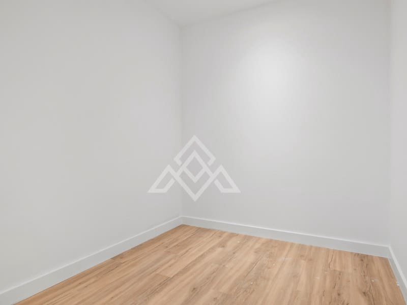 5 bedroom Villa for sale in San Pedro de Alcantara with garage - € 2,950,000 (Ref: 9424501)