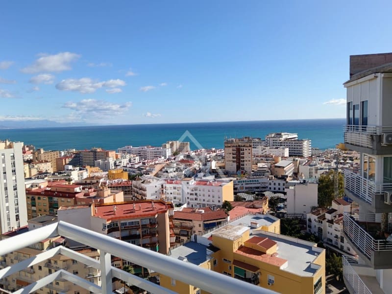 2 soveværelse Penthouse til salg i Torremolinos - € 386.000 (Ref: 9438146)
