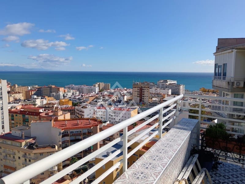 2 soveværelse Penthouse til salg i Torremolinos - € 386.000 (Ref: 9438146)