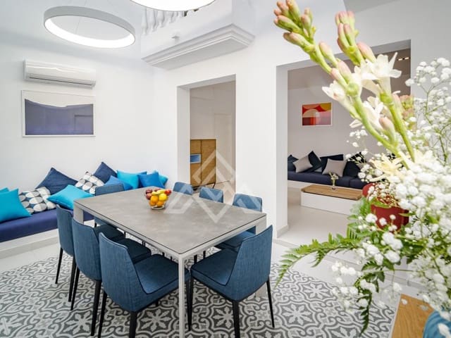 4 soverom Hus til salgs i Estepona Pueblo, Estepona - € 1 500 000 (Ref: 9450469)