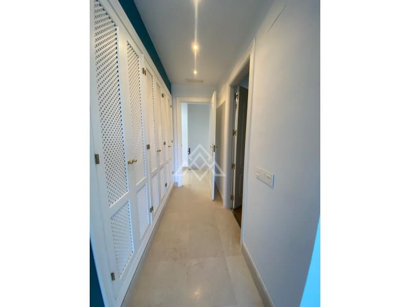 3 chambre Maison de Ville à vendre à Istan avec garage - 560 000 € (Ref: 9465694)