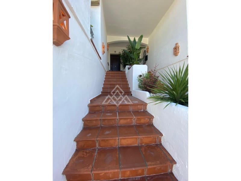 3 chambre Maison de Ville à vendre à Istan avec garage - 560 000 € (Ref: 9465694)