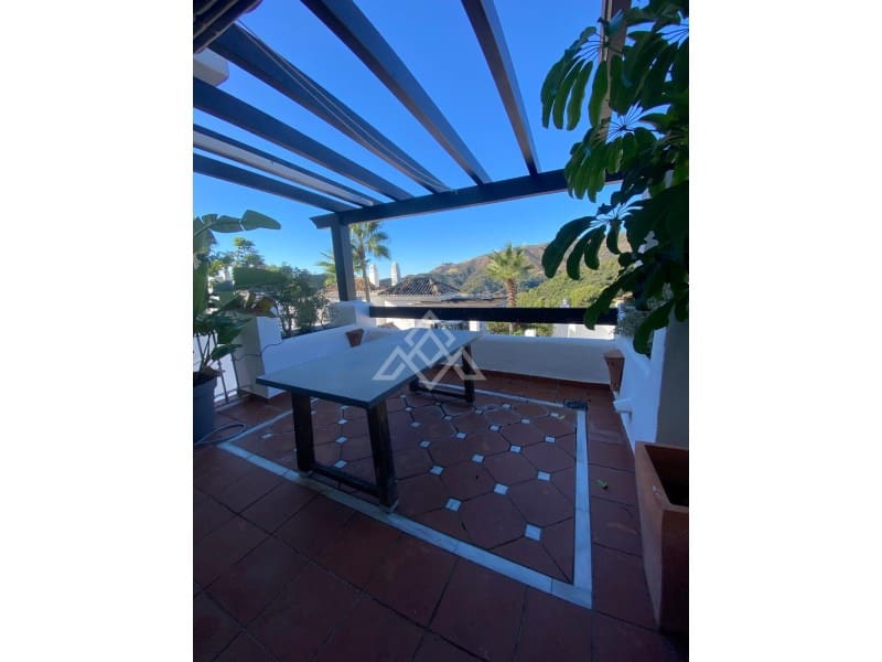 3 chambre Maison de Ville à vendre à Istan avec garage - 560 000 € (Ref: 9465694)