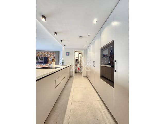 4 sypialnia Penthouse na sprzedaż w San Pedro de Alcantara, Marbella z garażem - 949 000 € (Ref: 9491640)