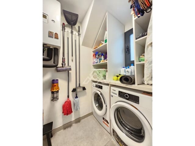 4 sypialnia Penthouse na sprzedaż w San Pedro de Alcantara, Marbella z garażem - 949 000 € (Ref: 9491640)