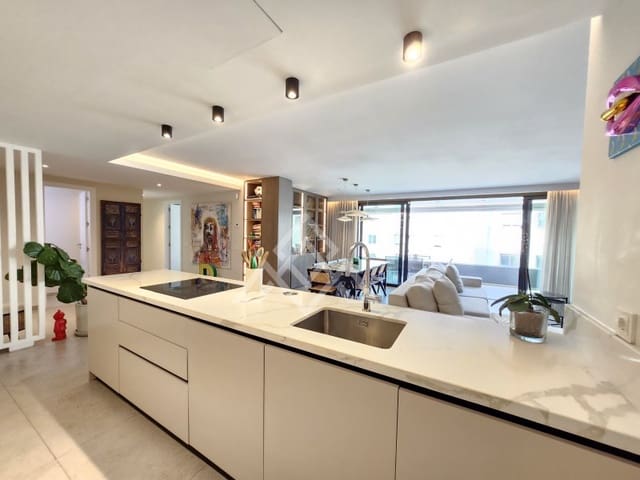 4 sypialnia Penthouse na sprzedaż w San Pedro de Alcantara, Marbella z garażem - 949 000 € (Ref: 9491640)