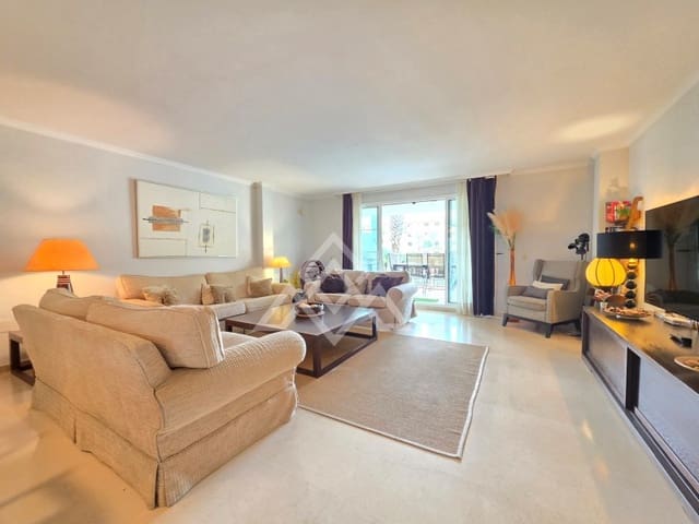 3 camera da letto Appartamento in vendita in Puerto de Sotogrande - La Marina, San Roque con piscina - 680.000 € (Rif: 9497573)