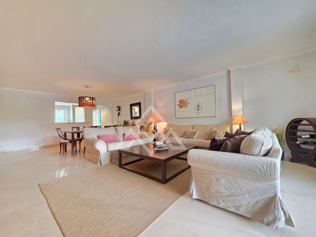 3 camera da letto Appartamento in vendita in Puerto de Sotogrande - La Marina, San Roque con piscina - 680.000 € (Rif: 9497573)