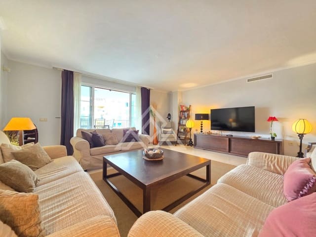 3 camera da letto Appartamento in vendita in Puerto de Sotogrande - La Marina, San Roque con piscina - 680.000 € (Rif: 9497573)