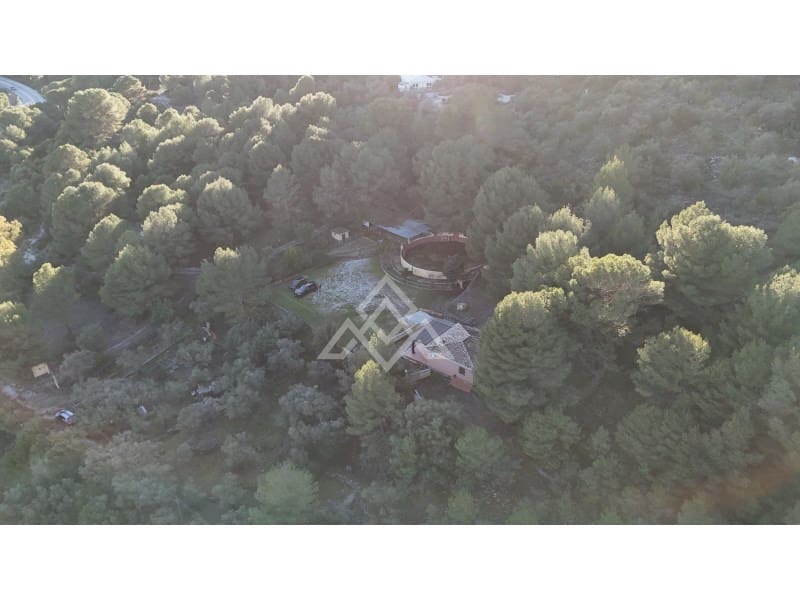 2 bedroom Finca/Country House for sale in Monda with garage - € 500,000 (Ref: 9502646)