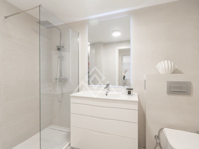 1 Zimmer Apartment zu verkaufen in Los Flamingos mit Garage - 269.000 € (Ref: 9534086)