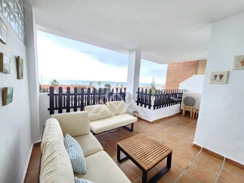 2 bedroom Apartment for rent in Manilva with garage - € 1,200 (Ref: 9586361)