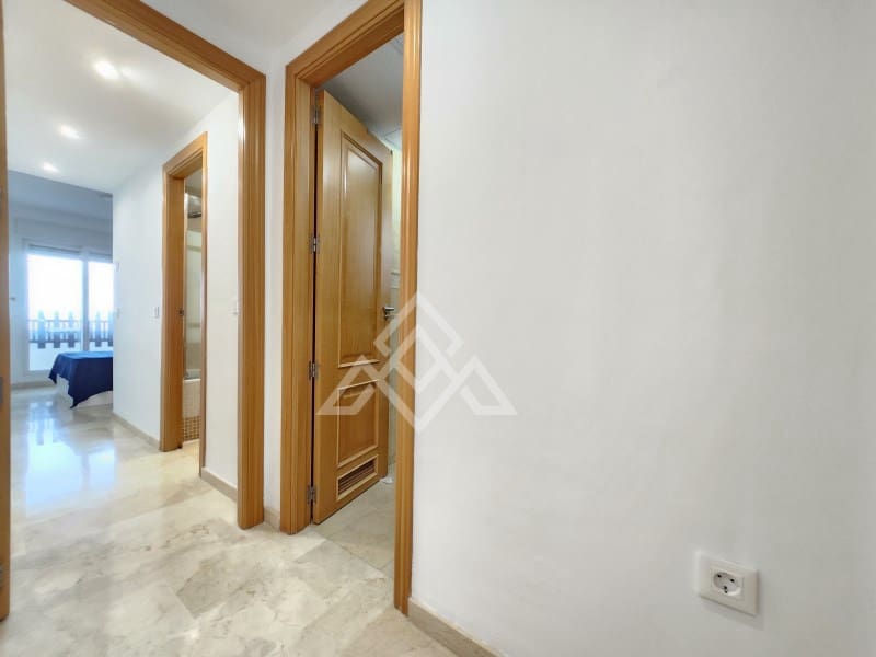 2 bedroom Apartment for rent in Manilva with garage - € 1,200 (Ref: 9586361)