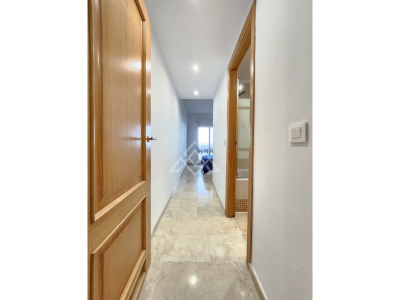 2 bedroom Apartment for rent in Manilva with garage - € 1,200 (Ref: 9586361)