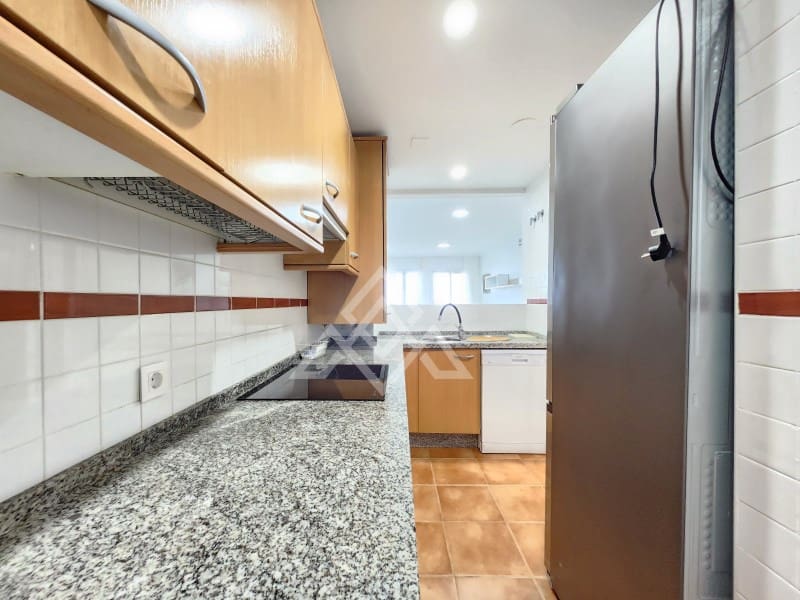 2 bedroom Apartment for rent in Manilva with garage - € 1,200 (Ref: 9586361)