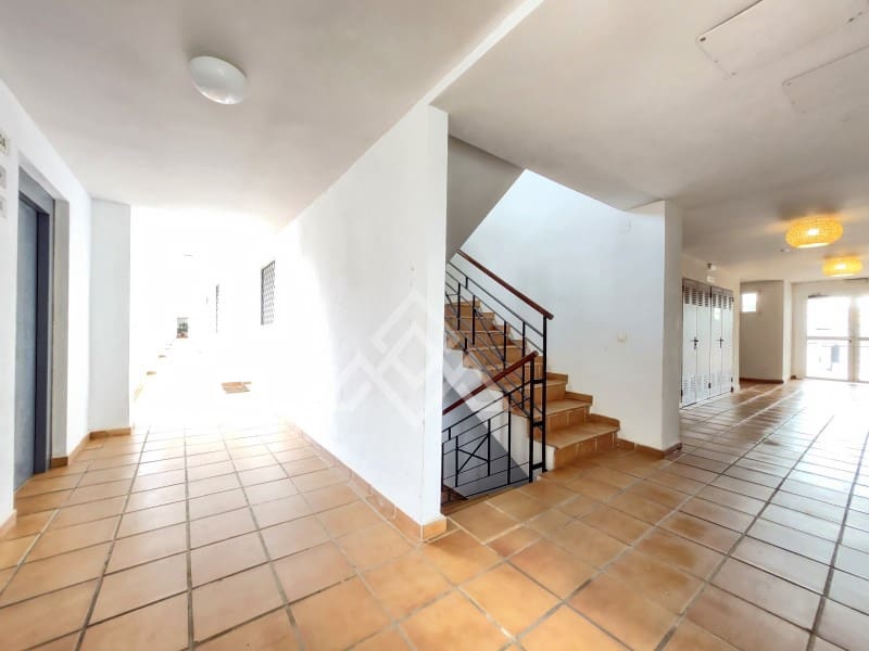 2 bedroom Apartment for rent in Manilva with garage - € 1,200 (Ref: 9586361)