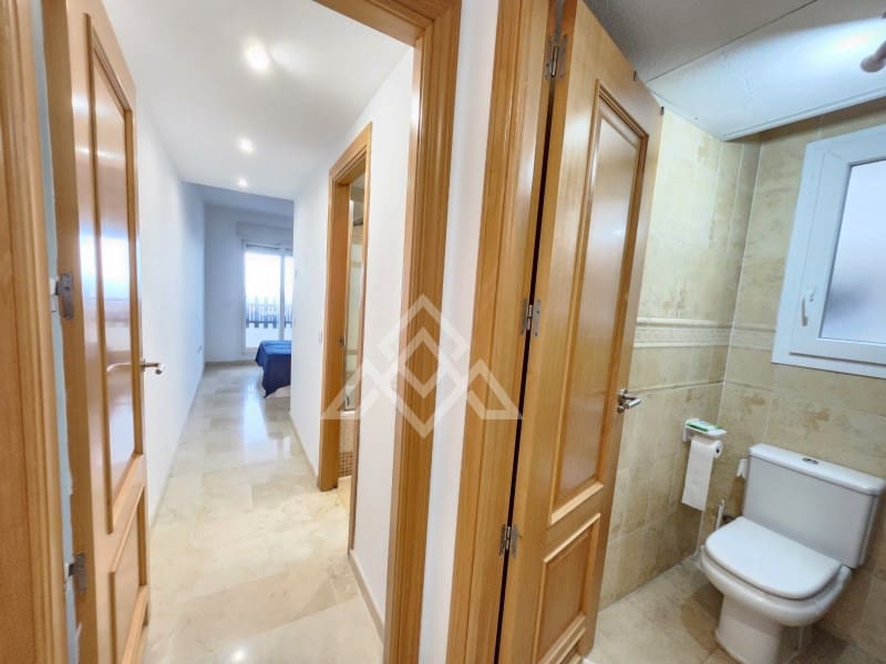 2 bedroom Apartment for rent in Manilva with garage - € 1,200 (Ref: 9586361)