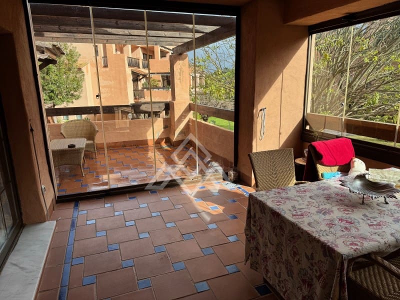 4 makuuhuone Huoneisto myytävänä paikassa New Golden Mile mukana 
autotalli - 850 000 € (Ref: 9616227)