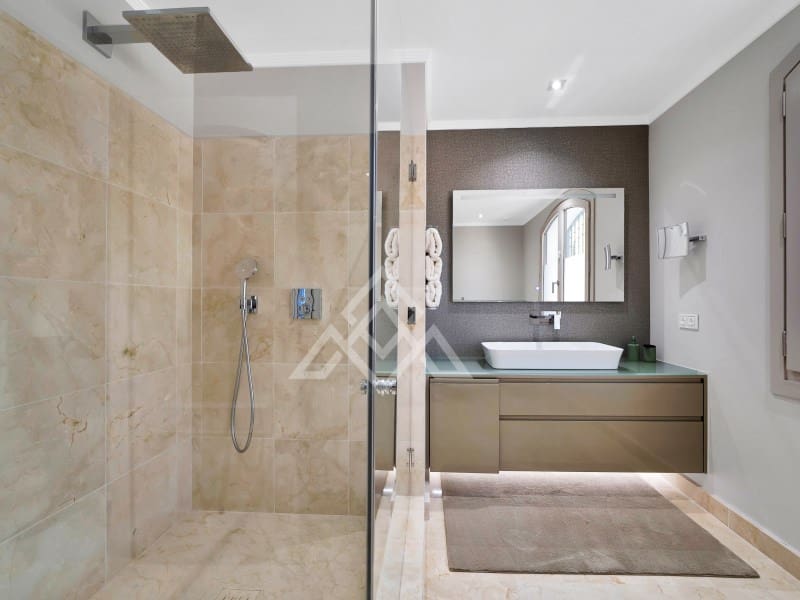 5 quarto Moradia para venda em Los Flamingos com garagem - 5 350 000 € (Ref: 9619504)