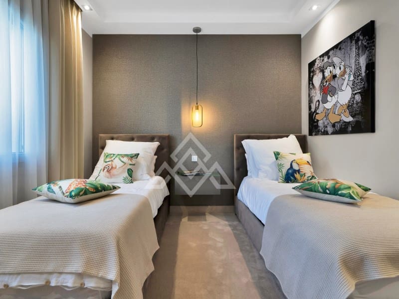 5 quarto Moradia para venda em Los Flamingos com garagem - 5 350 000 € (Ref: 9619504)