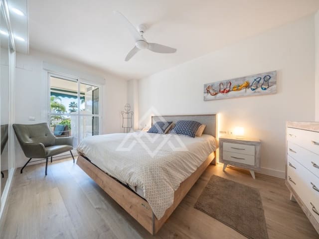 2 makuuhuone Huoneisto myytävänä paikassa Nueva Andalucia, Marbella mukana 
autotalli - 630 000 € (Ref: 9651852)