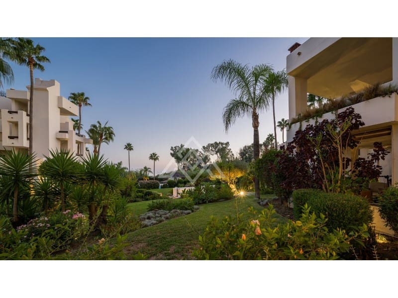 3 chambre Appartement à vendre à New Golden Mile avec garage - 1 995 000 € (Ref: 9651854)