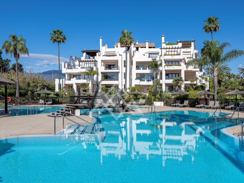 3 chambre Appartement à vendre à New Golden Mile avec garage - 1 995 000 € (Ref: 9651854)