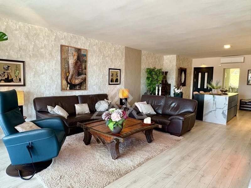 2 makuuhuone Huoneisto myytävänä paikassa La Quinta - 625 000 € (Ref: 9655991)