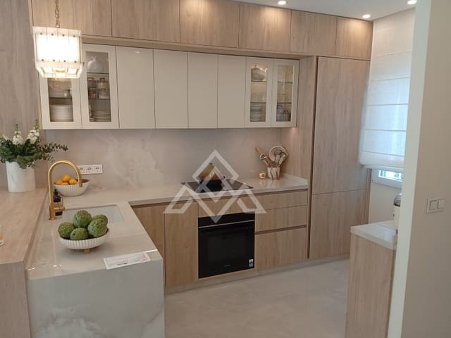 3 slaapkamer Huis te koop in Fuengirola - € 595.000 (Ref: 9679782)