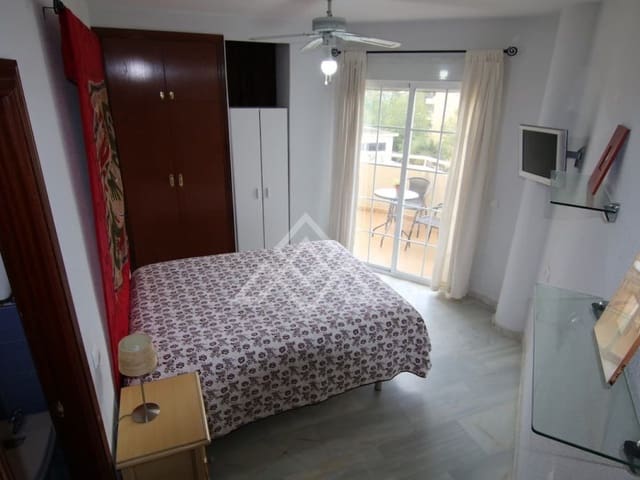 2 quarto Penthouse para venda em Torremolinos com garagem - 550 000 € (Ref: 9686326)