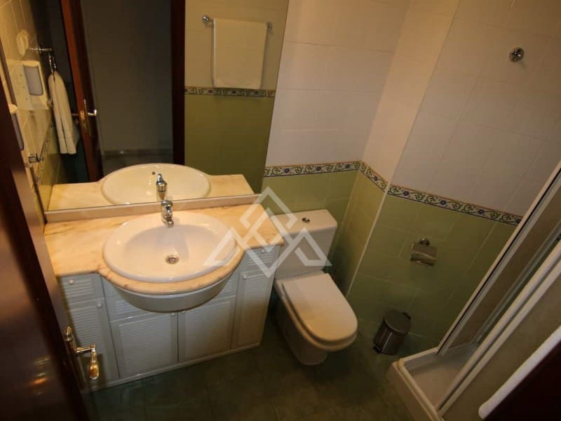 2 bedroom Penthouse for sale in Torremolinos with garage - € 550,000 (Ref: 9686326)