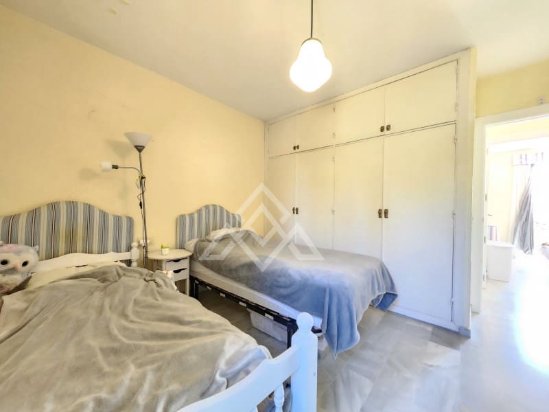 Casa de 3 habitaciones en Atalaya-Isdabe en venta con garaje - 325.000 € (Ref: 9690532)