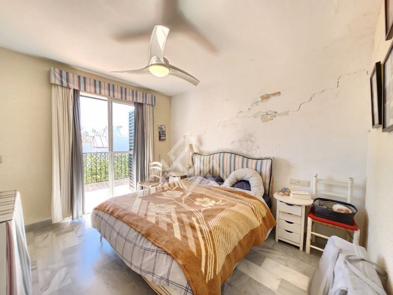 Casa de 3 habitaciones en Atalaya-Isdabe en venta con garaje - 325.000 € (Ref: 9690532)