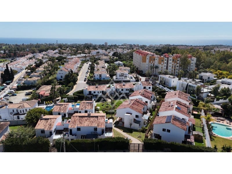 Casa de 3 habitaciones en Atalaya-Isdabe en venta con garaje - 325.000 € (Ref: 9690532)