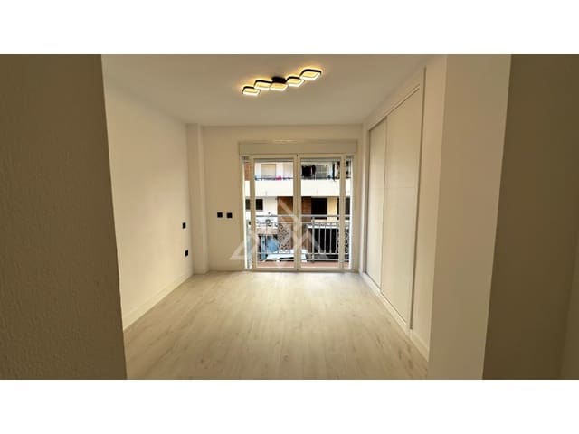 3 quarto Apartamento para venda em Marbella Centro, Marbella - 398 000 € (Ref: 9714860)