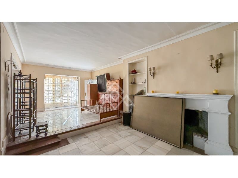 7 bedroom Villa for sale in New Golden Mile with garage - € 2,100,000 (Ref: 9719841)