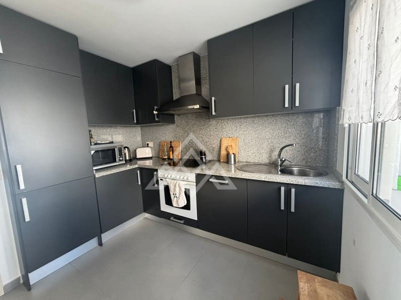 2 camera da letto Attico in vendita in Estepona con garage - 349.900 € (Rif: 9726583)