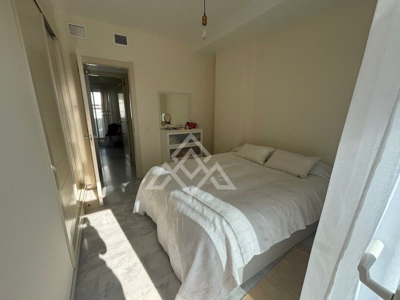 2 camera da letto Attico in vendita in Estepona con garage - 349.900 € (Rif: 9726583)