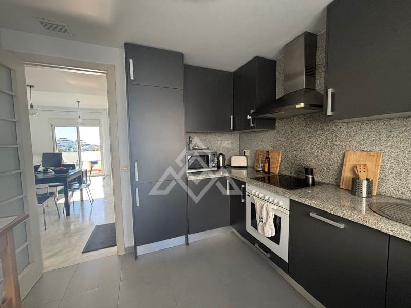 2 camera da letto Attico in vendita in Estepona con garage - 349.900 € (Rif: 9726583)