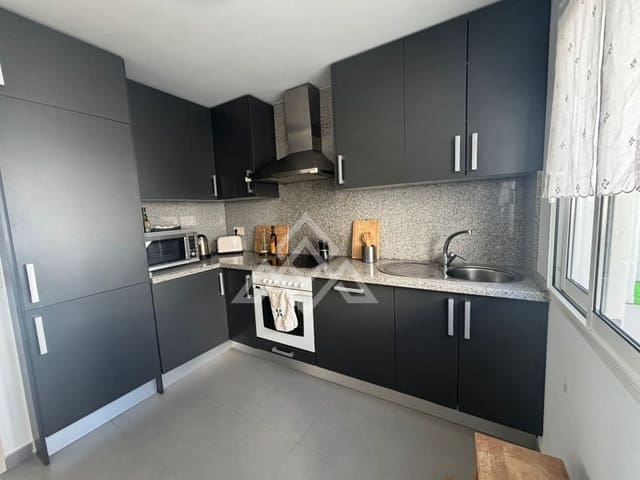 2 sovrum Takvåning till salu i Estepona med garage - 349 900 € (Ref: 9726583)