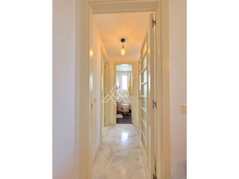 2 bedroom Penthouse for sale in Estepona with pool garage - € 349,900 (Ref: 9726583)