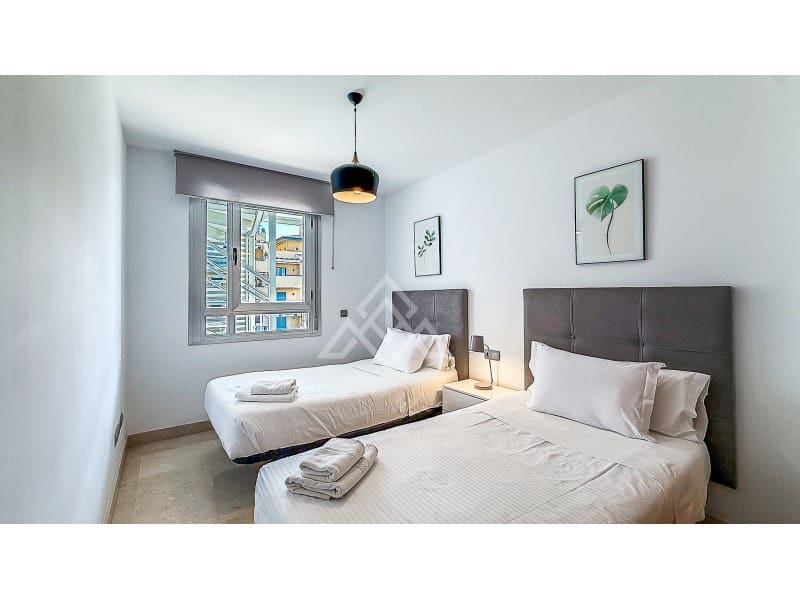 Ático de 3 habitaciones en San Pedro de Alcantara en venta con garaje - 675.000 € (Ref: 9726584)